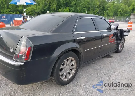 2006 Chrysler 300C from USA, damaged, VIN 2C3KA63H16H518590